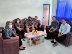 Kunjungan Kerja Kabag Adm dan Keuangan bersama Staf  PDAM Kabupaten Poso ke PDAM Kabupaten Tojo Una-Una